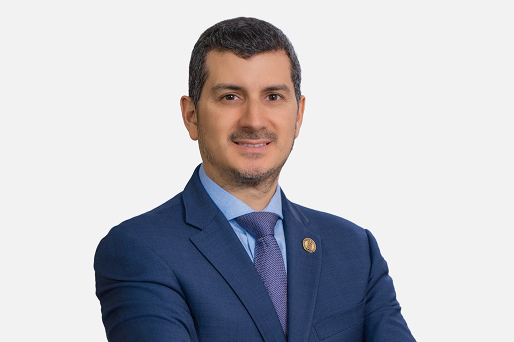 Econ. Miguel Ángel González Guzmán, Presidente de la Cámara de Comercio de Guayaquil